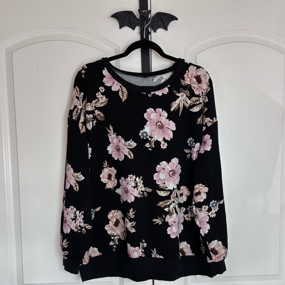 Cottagecore Black & Floral pattern comfortable Stretchy size 2X